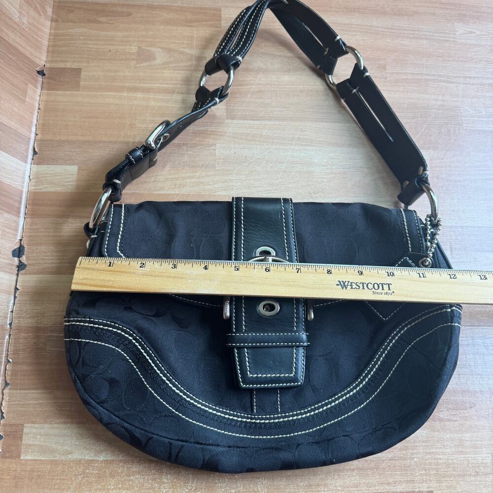 vintage Coach Soho Signature C Black Shoulder Bag - Picture 7 of 11
